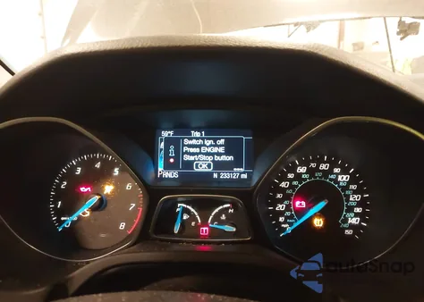 2014 Ford Focus Titanium from USA, damaged, VIN 1FADP3J27EL289596